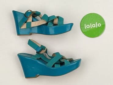 sandały koturna ccc: Sandals for women, size 39 — 4