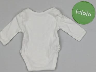 zara body biale: Body, Primark, 0-1 miesięcy, 
stan - Idealny — 3