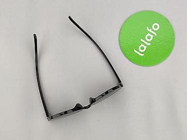 okulary zerówki: Okulary, Przeciwsłoneczne, Kocie oczy kształt, stan - Bardzo dobry — 3