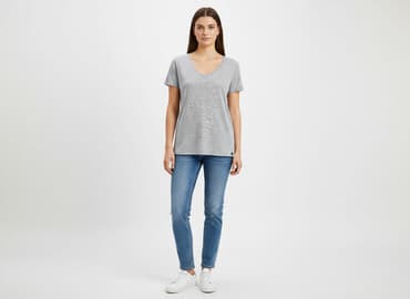 ubrania under armour: Women`s T-shirt, size L — 1