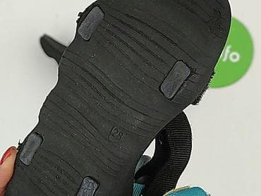 Kids' Footwear: Sandals 28, Used — 5