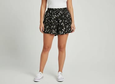 krótkie spodenki damskie xl: Shein, Szorty damskie, rozmiar XL — 7