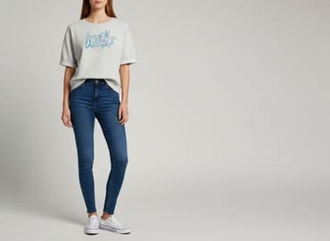 bluzy damskie z fajnymi napisami: In Extenso, Bluza damska
, rozmiar M — 1