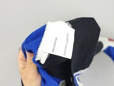 pull and bear bluza: T-shirt for men, size S — 4