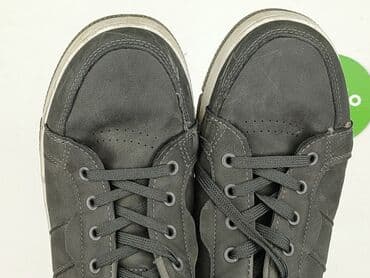 esprit buty deichmann: Sneakers for men, size 40 — 9