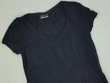 czarne t shirty w serek damskie: Beloved, T-shirt damski, rozmiar S — 1