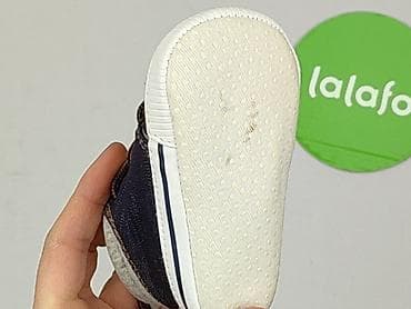 rajstopy mona viola: Buciki niemowlęce, F&F, 15 i mniejsze, stan - Bardzo dobry — 5