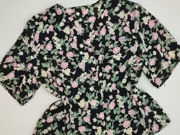 костюми жіночі класичні: Bluzka damska, rozmiar 2XL — 1