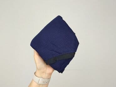 koszulka pod marynarkę damska: T-shirt damski, rozmiar M — 5