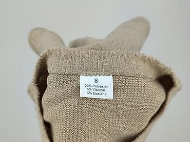 bluza z mopsem: Bluza damska
, rozmiar S — 4