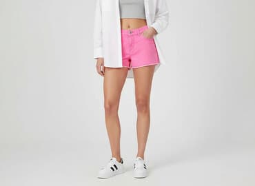 hm krótkie spodenki czarne: H&M, Szorty damskie, rozmiar S — 6