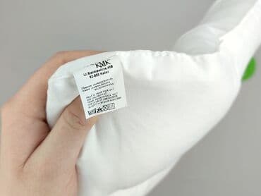 recznik kąpielowy: Poduszka 60 x 40, kolor - Biały, stan - Idealny — 5