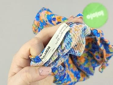 bluzki z haftem riszelie: PULL&BEAR, Top damski, rozmiar XS — 4