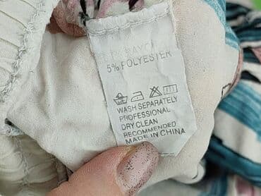 hello kitty spodnie świąteczne: Szorty damskie, rozmiar M — 5