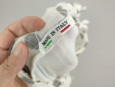 tkaniny na bluzy: Bluzka damska, rozmiar S — 4