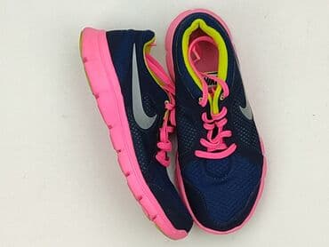 Nike, Sneakers for women, size 38.5