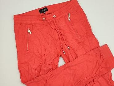 pull and bear shorts: Material trousers for women, size M — 1