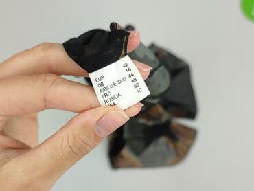 krótkie spodenki i marynarka: Жіноча блуза, розмір XL — 4