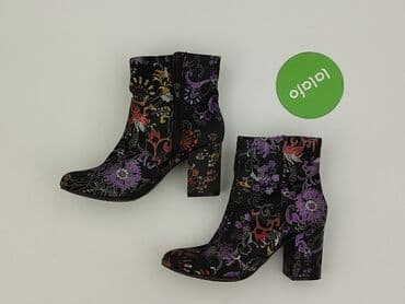 nieprzemakalne buty zimowe: Asos, Botki damskie, 39 — 2