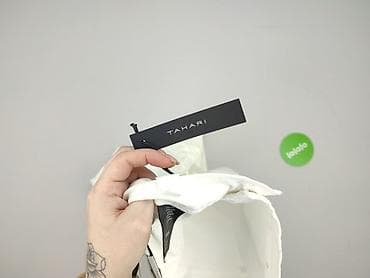 spodnie mom fit pull and bear: Tahari, Jeansy damskie, rozmiar S — 7