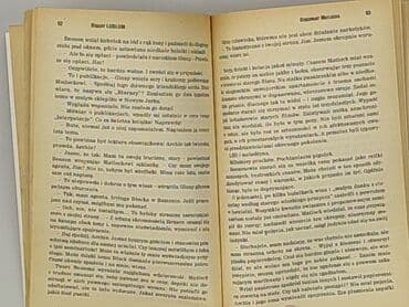 Książki: Książka, gatunek - Powieść, stan - Bardzo dobry — 3