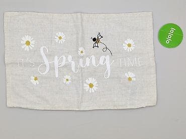 ozdobne litery: Poszewka dekoracyjna na poduszkę „It’s Spring Time” - Wzór: haftowane — 2