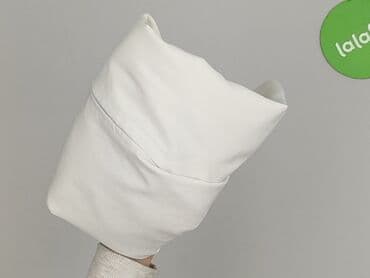 spodnico spodenki biale: Szorty damskie, rozmiar S — 9