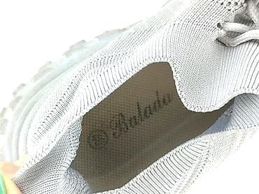 buty sizer: Кросівки жіночі, розмір 40 на lalafo.pl — 5 buty sizer: Кросівки жіночі, розмір 40 — 5