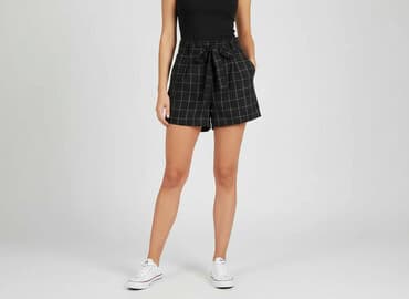 krótkie spodenki w pracy a bhp: Cropp, Szorty damskie, rozmiar M — 6