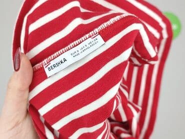 pull and bear obuwie: Bershka, Жіноча блуза, розмір S — 4