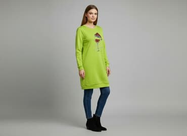 sukienki na boże narodzenie: Sukienka damska, rozmiar M — 1