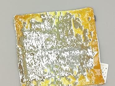 Дім і сад: Наволочка, 40 x 40, колір - Золотий, стан - Ідеальний — 1