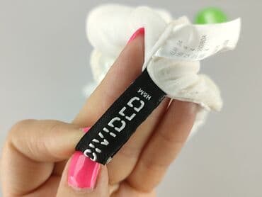 obcisla biale bluzki: Divided, Bluzka damska, XS — 5