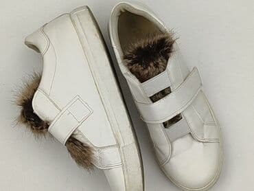 Кросівки жіночі, розмір 39