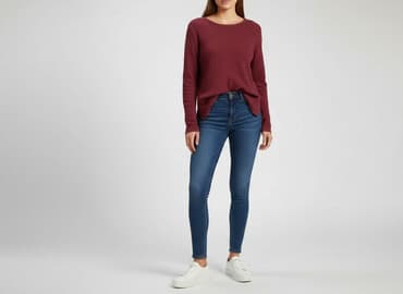 c and a sweter: Women`s sweater, size L — 7