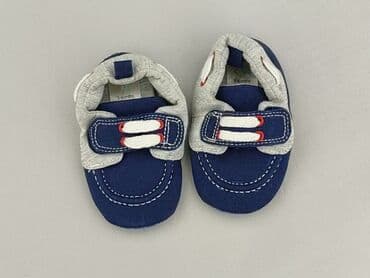 Взуття для немовлят, 15 і менше, стан - Ідеальний на lalafo.pl Взуття для немовлят, 15 і менше, стан - Ідеальний