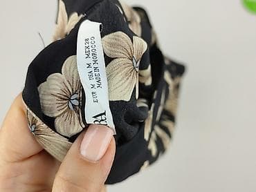 Жіночий одяг: Zara, Жіноча блуза, розмір M — 4