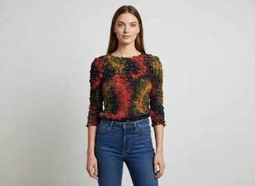 bluzka z piórami przy rękawach: Women's blouse, size One size — 1