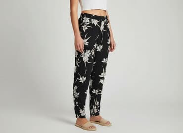 spodnie pizamowe hello kity: F&F, Spodnie materiałowe damskie, rozmiar M — 6