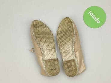 kozaki beżowe ccc: Półbuty damskie, 38 — 4