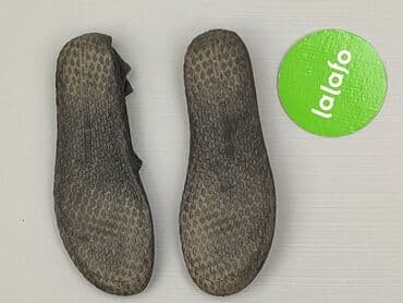 spodenki krótkie decathlon: Buty sportowe 36, Używany — 3