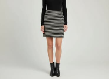 c a body: House, Spódnica damska, rozmiar M — 6