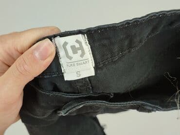 czarne krótkie spodenki z dziurami: Szorty damskie, rozmiar S — 4