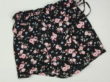 spodnie z krótkimi nogawkami krzyżówka: Cropp, Szorty damskie, L — 1