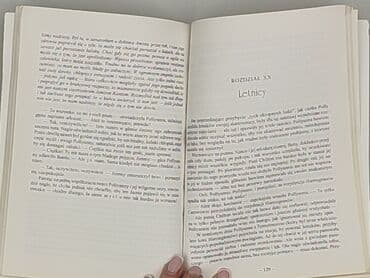 Książki: Książka, gatunek - Dziecięca i młodzieżowa, stan - Bardzo dobry — 3