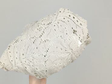 platforma z ubraniami: Bluzka damska, rozmiar M — 5