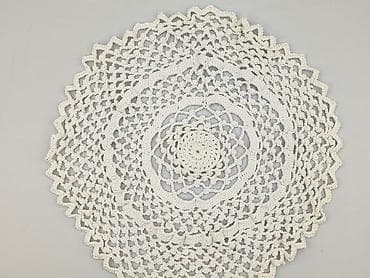 Serwetka 70 x 70, kolor - Beżowy, stan - Idealny