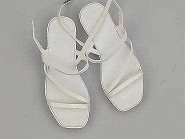 nike na platformie: Sandały damskie, rozmiar 37 — 1