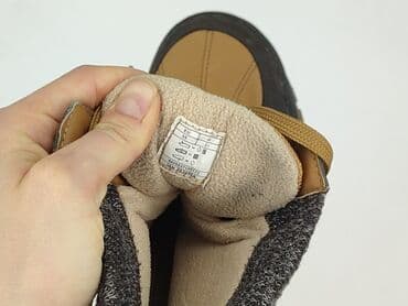 ocieplane nieprzemakalne buty z wysoką cholewą: Kozaki 35, Używany — 6