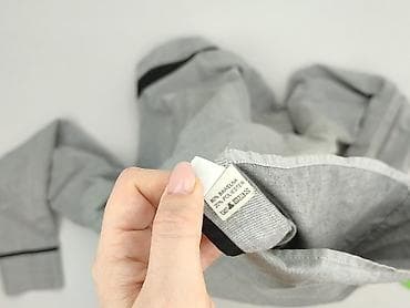 pull and bear bluza szara: Koszulа dla mężczyzn, rozmiar M — 4